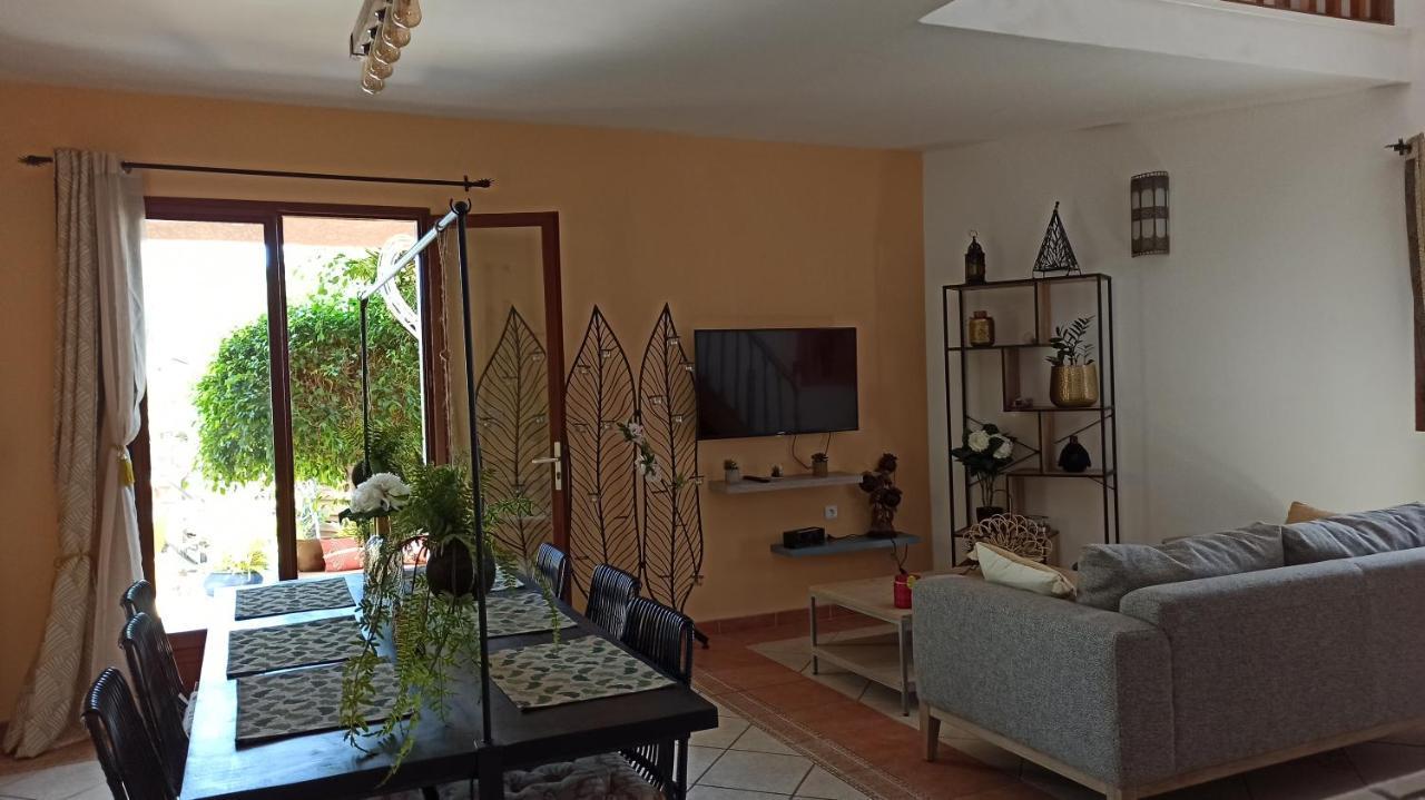 Villa Sea View 생뢰 외부 사진